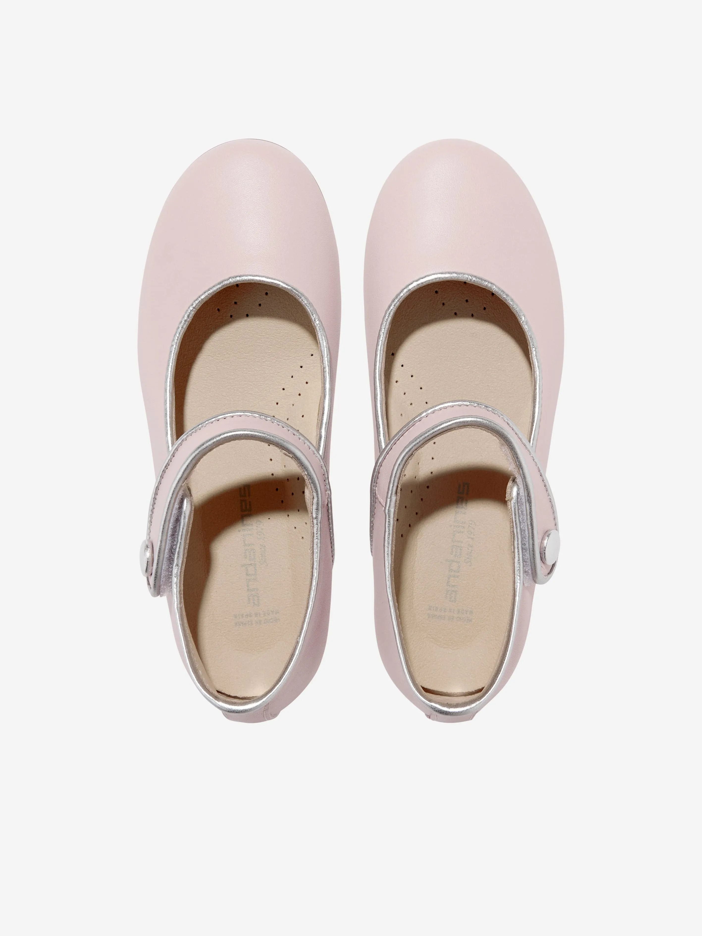 Andanines Girls Pumps With Strap in Pink