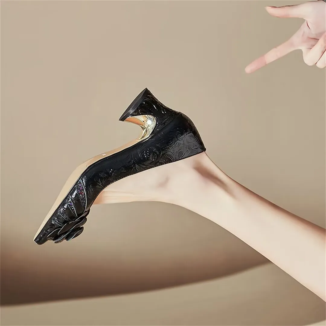 Chic Cow Leather Pumps with 5.5cm Heel