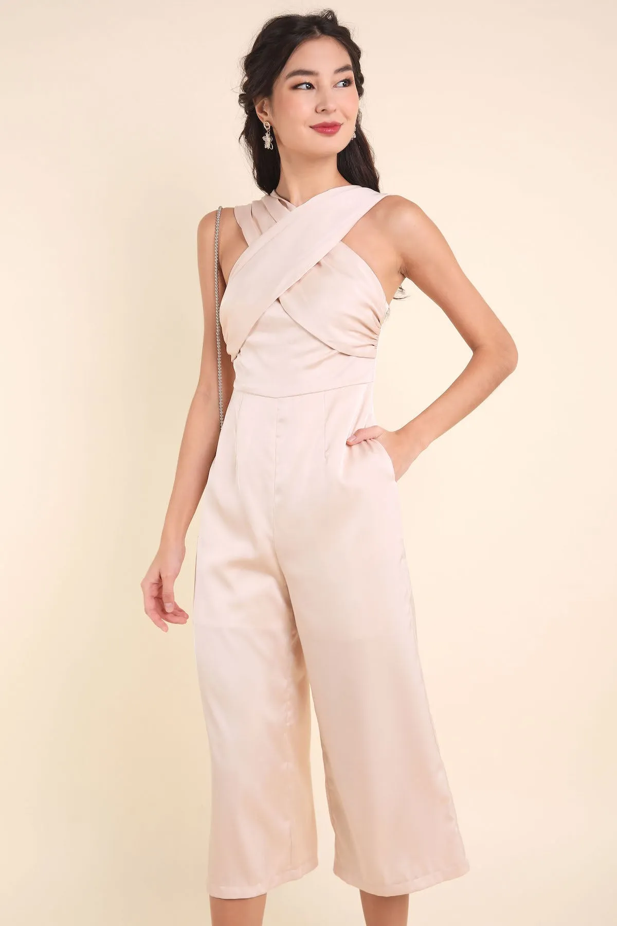 DARLENE HALTER JUMPSUIT IN CHAMPAGNE