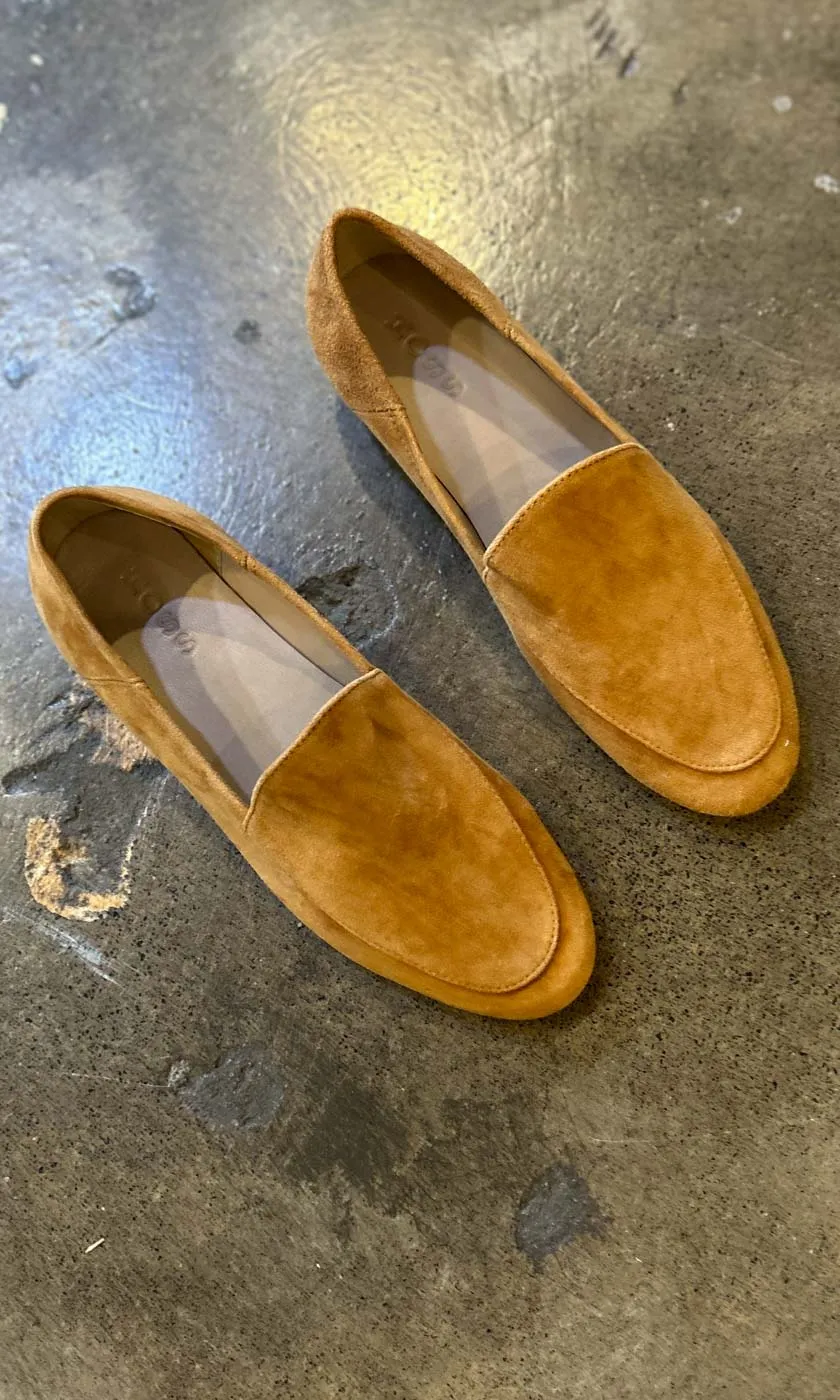 HOSS Suede Loafer - Tan