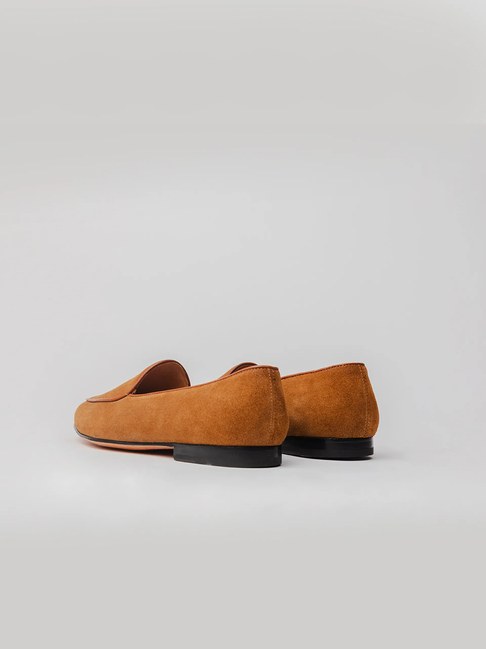 Lounge Loafer - Sand Suede