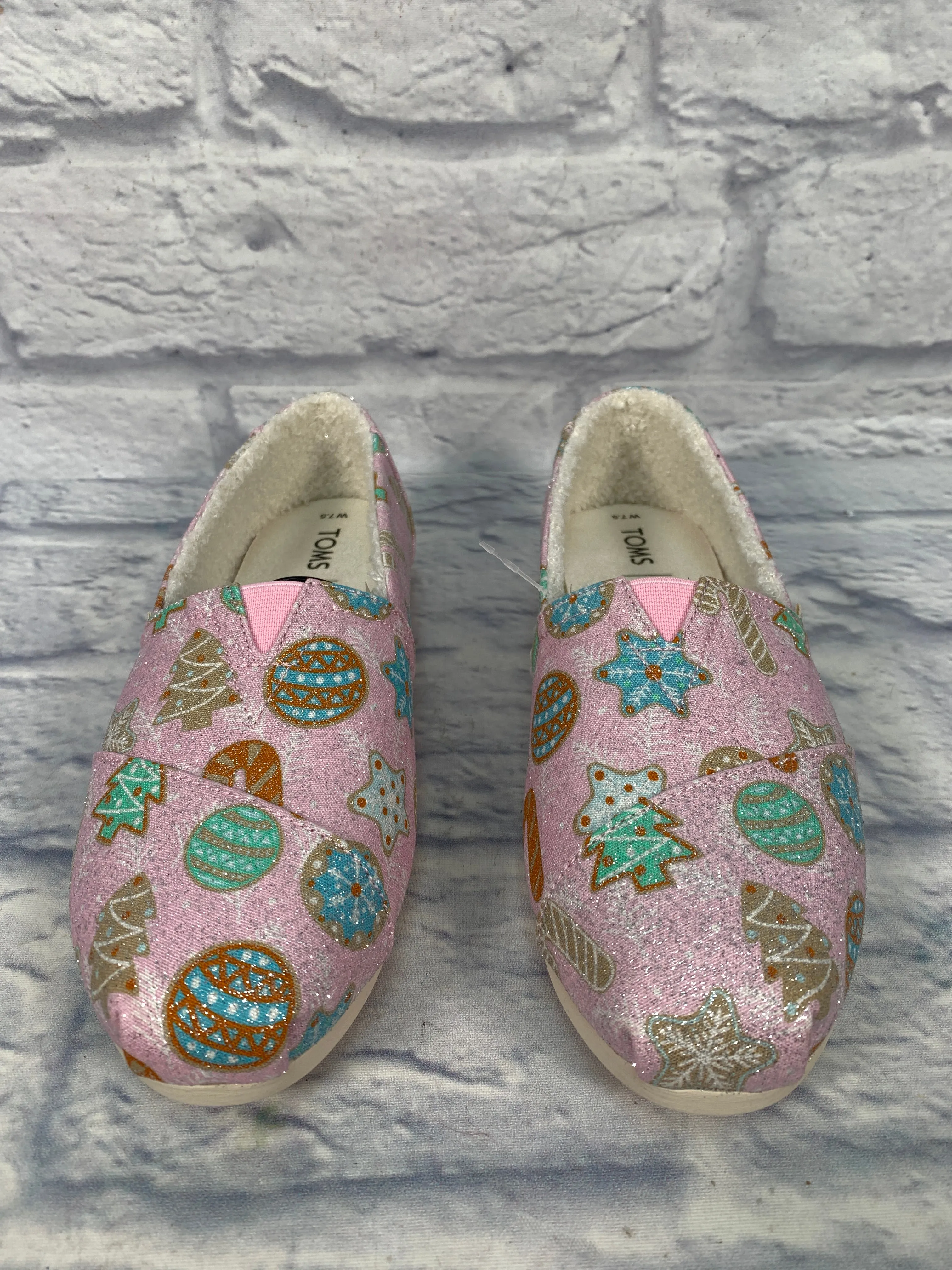 Shoes Flats By Toms In Pink, Size: 7.5