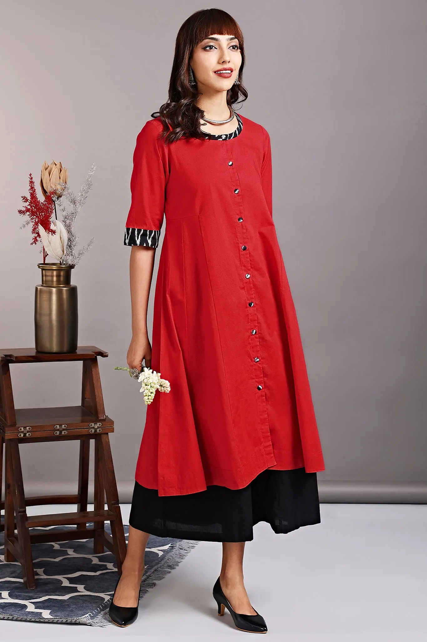 side panel a-line button down kurta - amaryllis crimson & raven drops