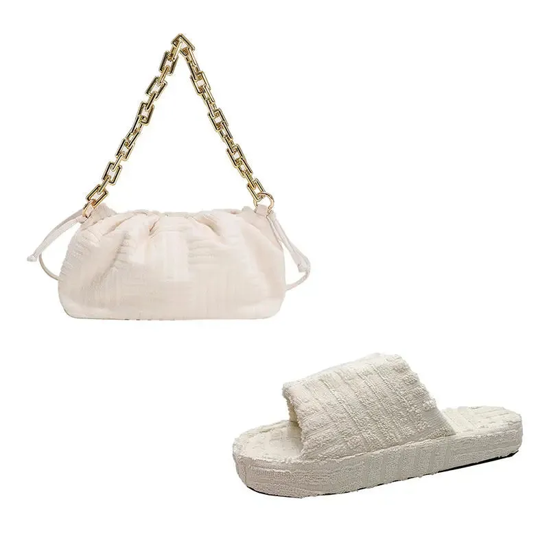 Towelette Bag and Shoe Set