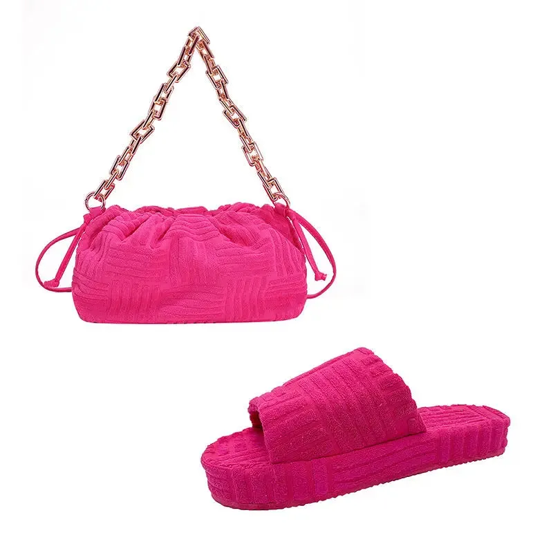 Towelette Bag and Shoe Set