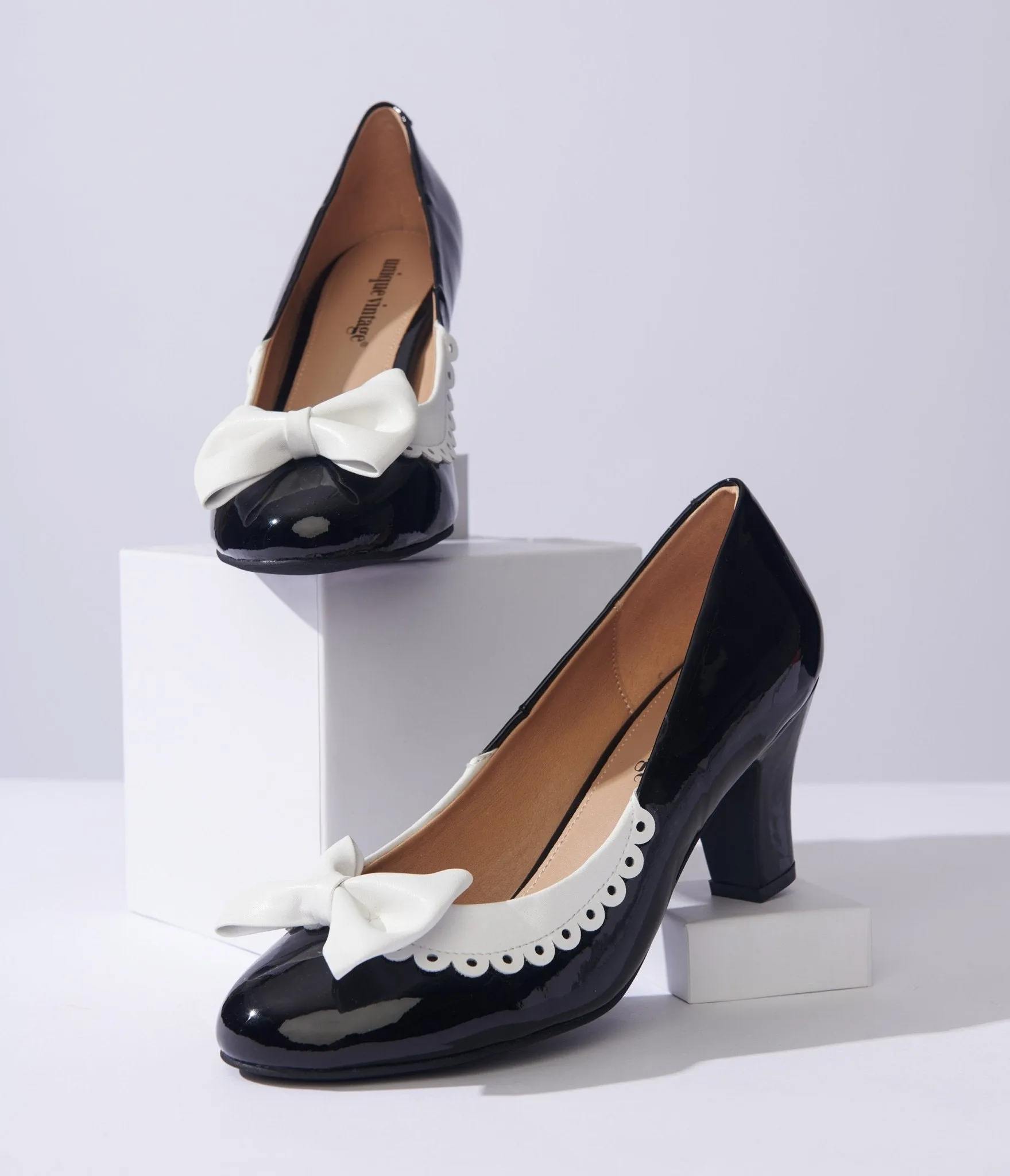 Unique Vintage Black & White Bow Patent Pumps