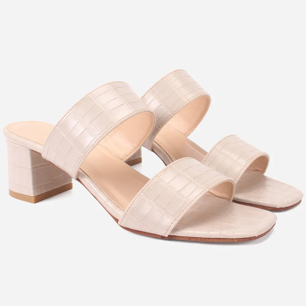 Women's "GEFA" Textured Strappy Slide-In Shoes